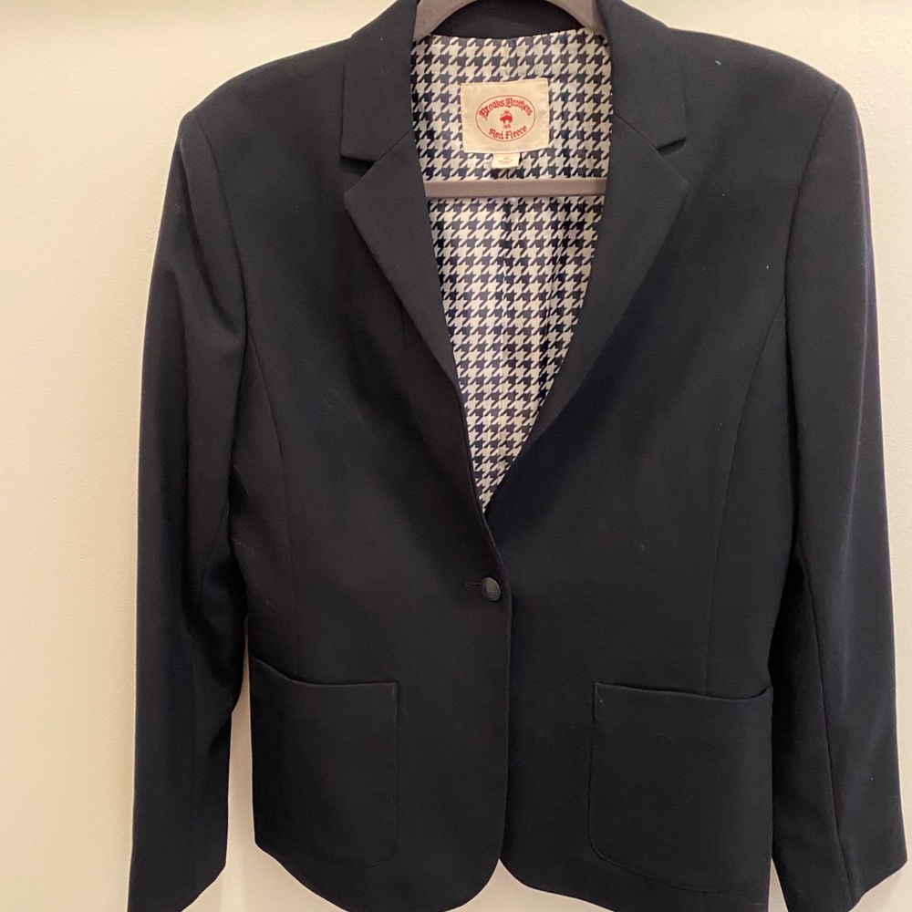 Brooks Brothers red fleece navy blazer